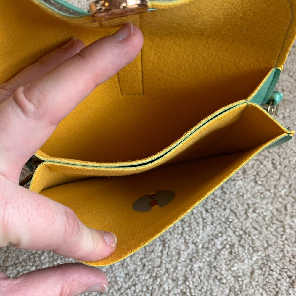 Esprit Black Chateau Tan Orange Purse Handbag - Picture 8 of 8